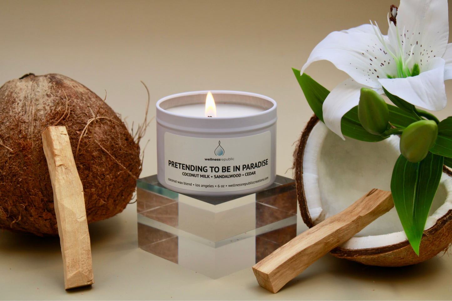 Pretending to be in Paradise Candle
