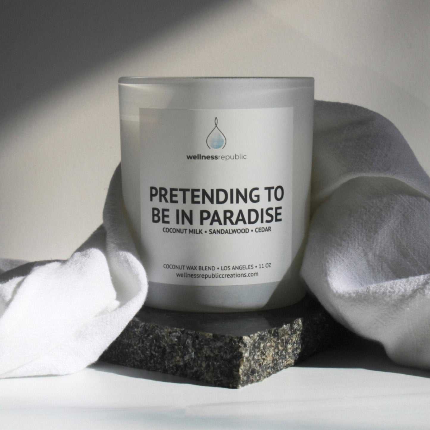 Pretending to be in Paradise Candle