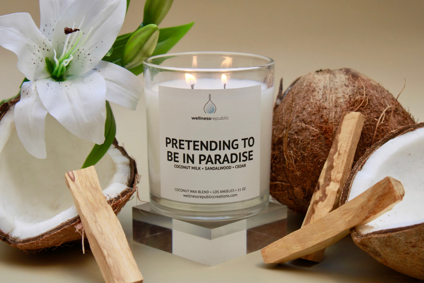 Pretending to be in Paradise Candle